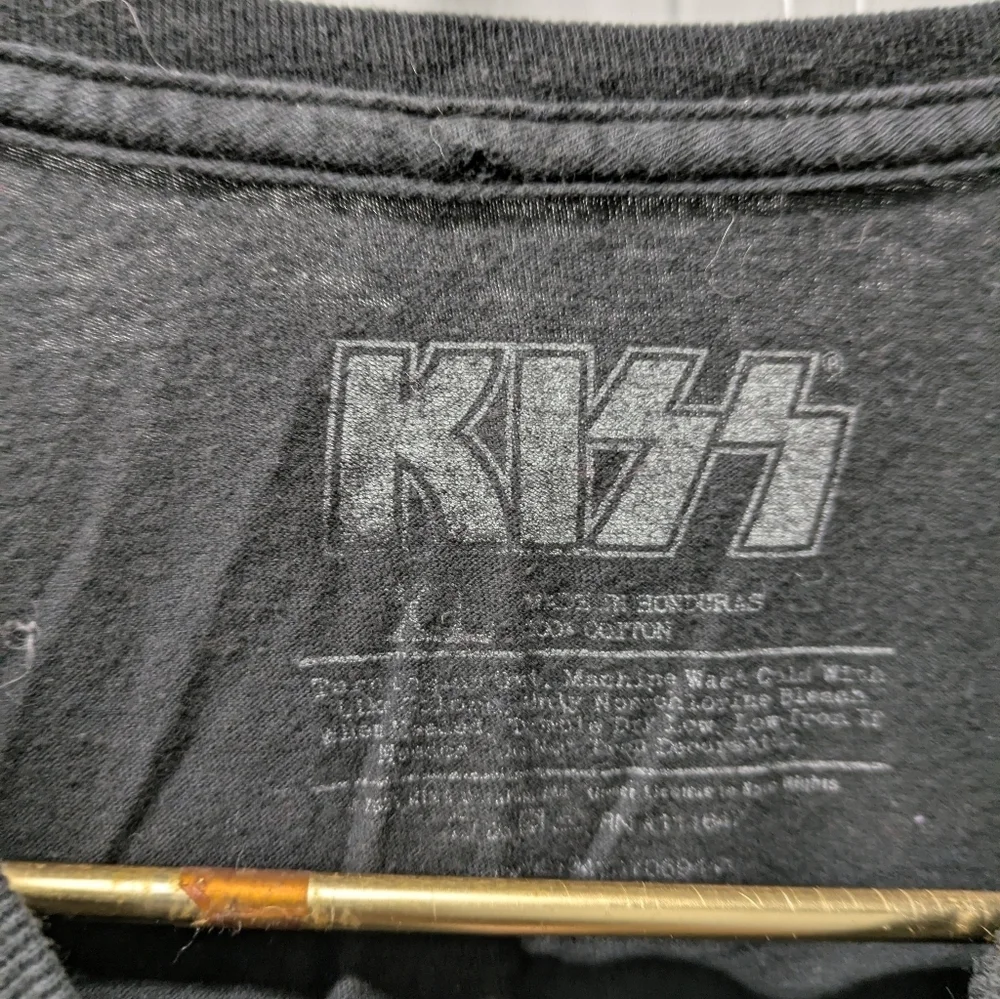 Kiss  Charcoal World Tour '77 Tee
